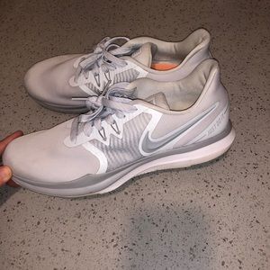 Nike tennis shoes
